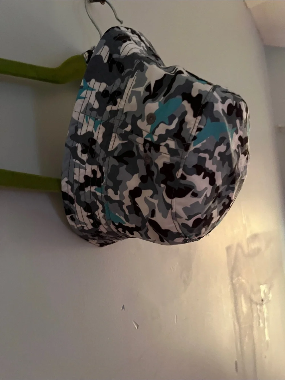Hurley Kids' White, Gray & Teal Camo Bucket Hat